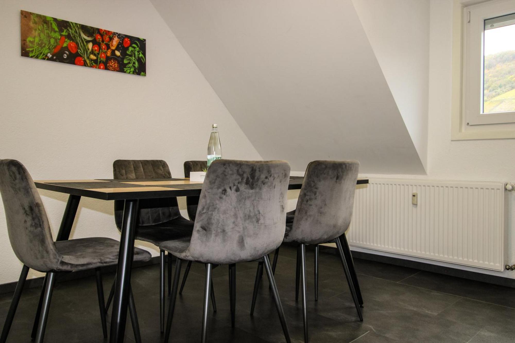 Sweet Six, Balkon, Netflix, Boxspringbetten, Hochwertiges Bad Zell an der Mosel Esterno foto