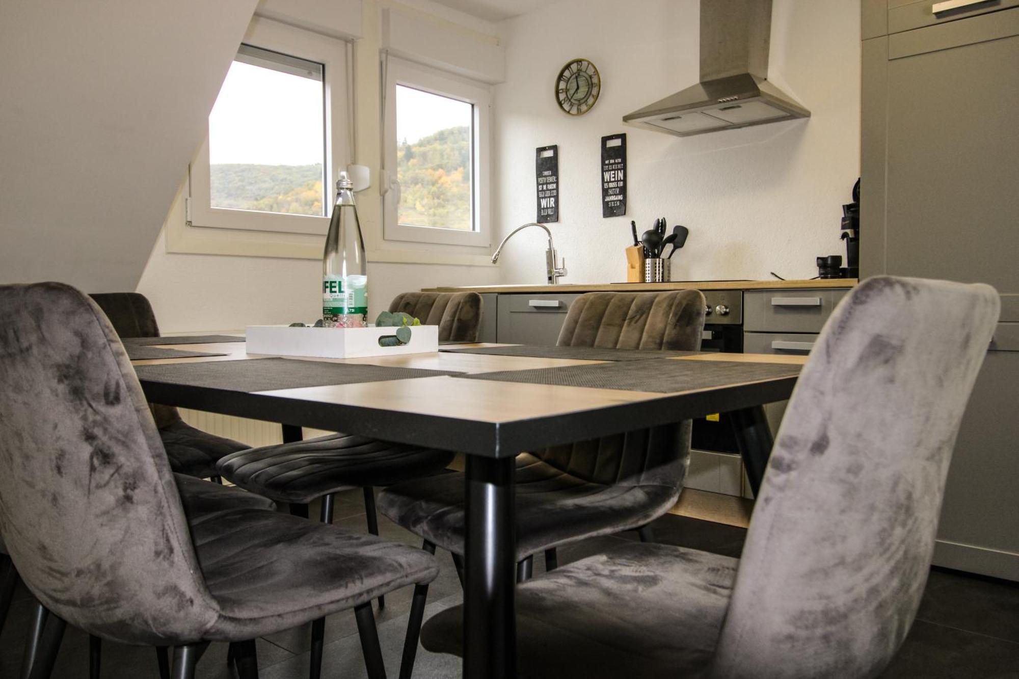 Sweet Six, Balkon, Netflix, Boxspringbetten, Hochwertiges Bad Zell an der Mosel Esterno foto