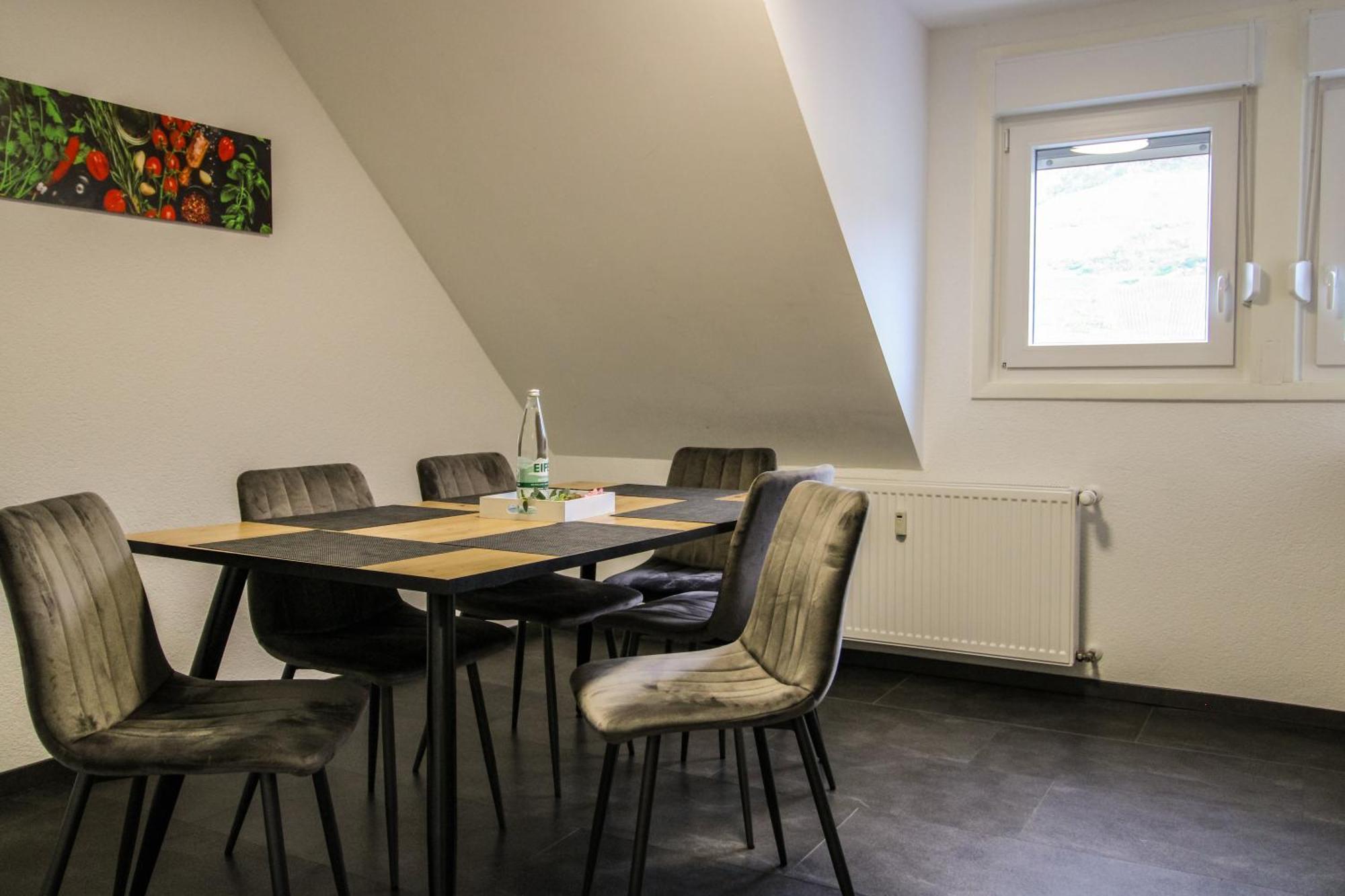 Sweet Six, Balkon, Netflix, Boxspringbetten, Hochwertiges Bad Zell an der Mosel Esterno foto